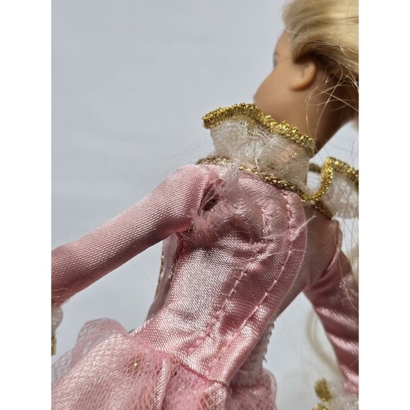 Barbie Mini Kingdom Princess And The Pauper Anneliese Mini 6" Doll- Flawed Dress - Picture 4 of 12